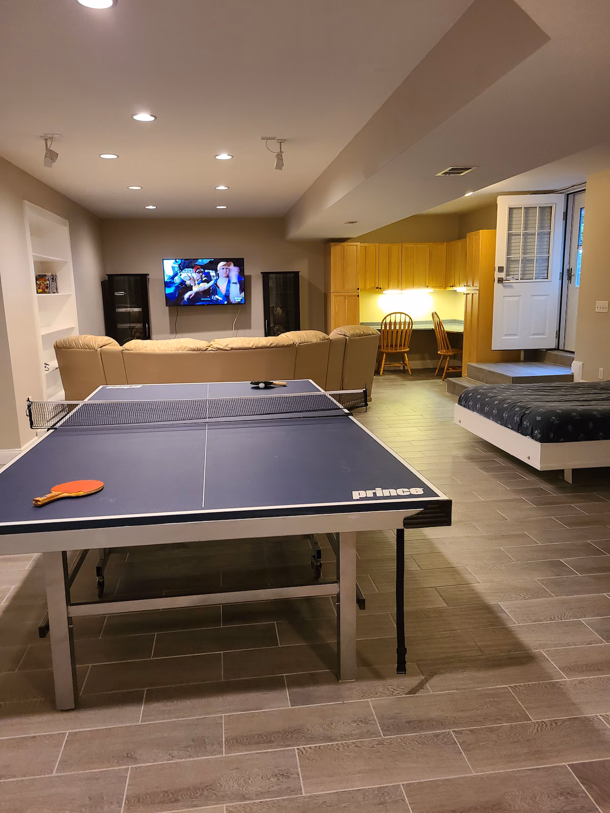 Table tennis and games room.